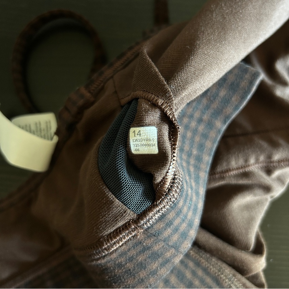 lululemon flow y bra nulu — Glow Grid Lava Cake Multi (size 14) - Picture 7 of 7